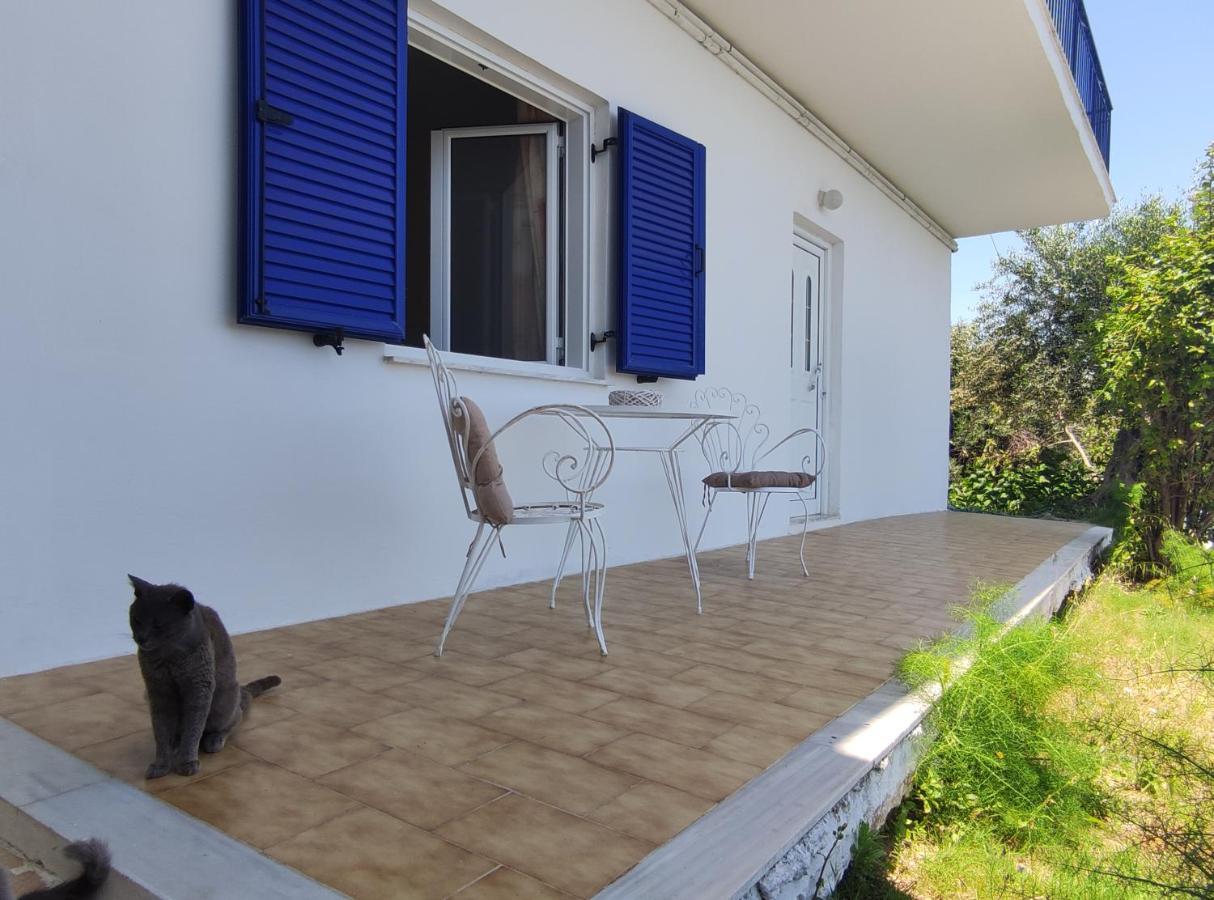 Blue And White Apartments 1 Беницес Екстериор снимка